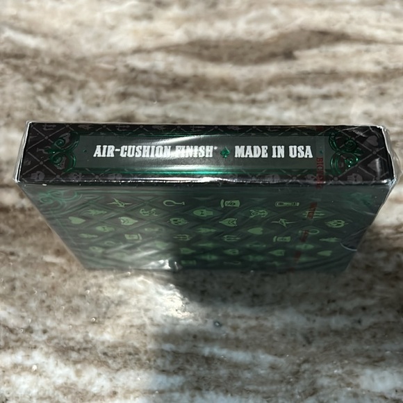 Bicycle, Disney villains, air cushion, finish deck of playing cards, 2023 new - Picture 2 of 6